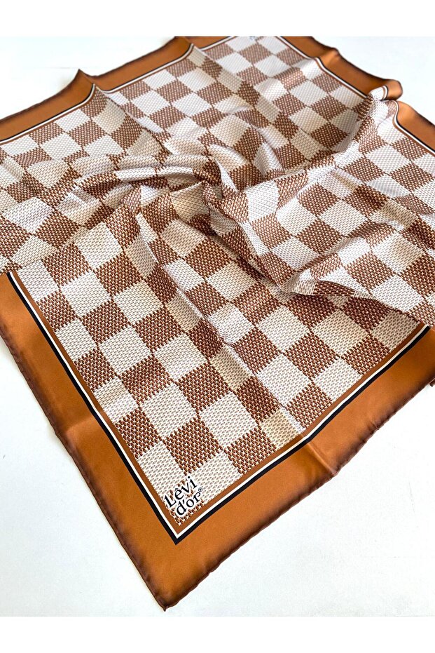 Eșarfă de mătase Tivil 48925 Taba cu model mixt - 1