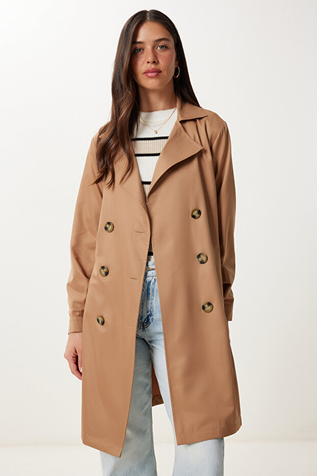 Damen-Trenchcoat mit zweireihigem Kragen und Gürtel in Kamel, saisonaler Trenchcoat DD01374 - 2