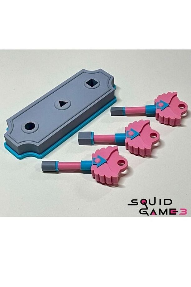 Squid Game 3 Saklambaç 3'lü Anahtar Seti Kare Yuvarlak Üçgen Oyun Seti - 6