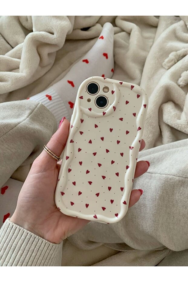 حافظة آيفون 13 بنمط قلب - 1