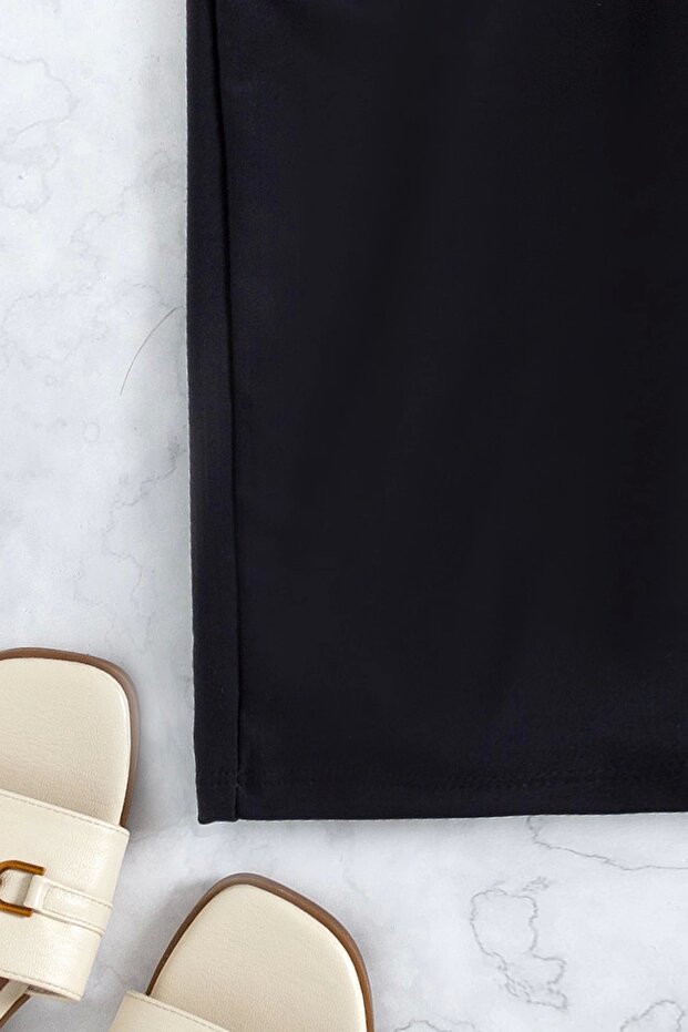 Kadın Siyah Önden Bağcıklı Deniz Şortu - 5