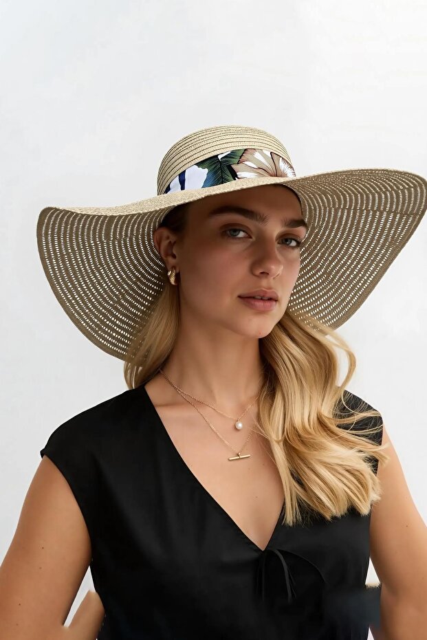 Women Wide Brim Straw Hat with Flower Pattern Stripe Beach Vacation Travel Hat