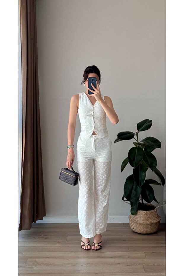 Women's White Embroidered Trousers Vest Set