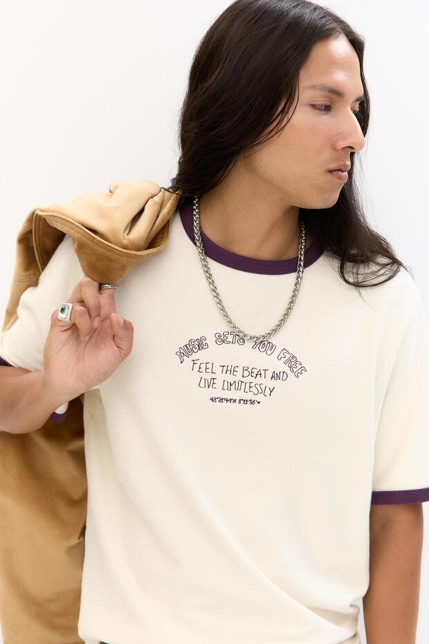 Nakış işlemeli t-shirt - 5