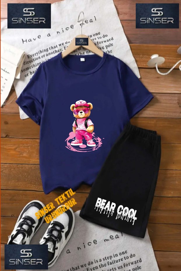 Children's Unisex “Bear in Pink Canvas Clothes“ Special Printed Crew Neck T-Shirt - Shorts Set