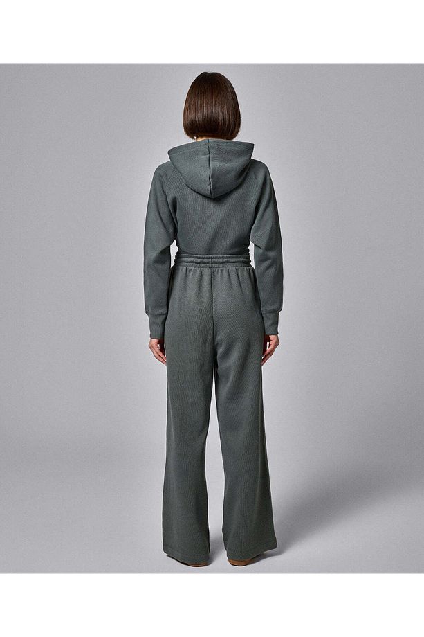 Classics+ Relaxed Sweatpants - 2