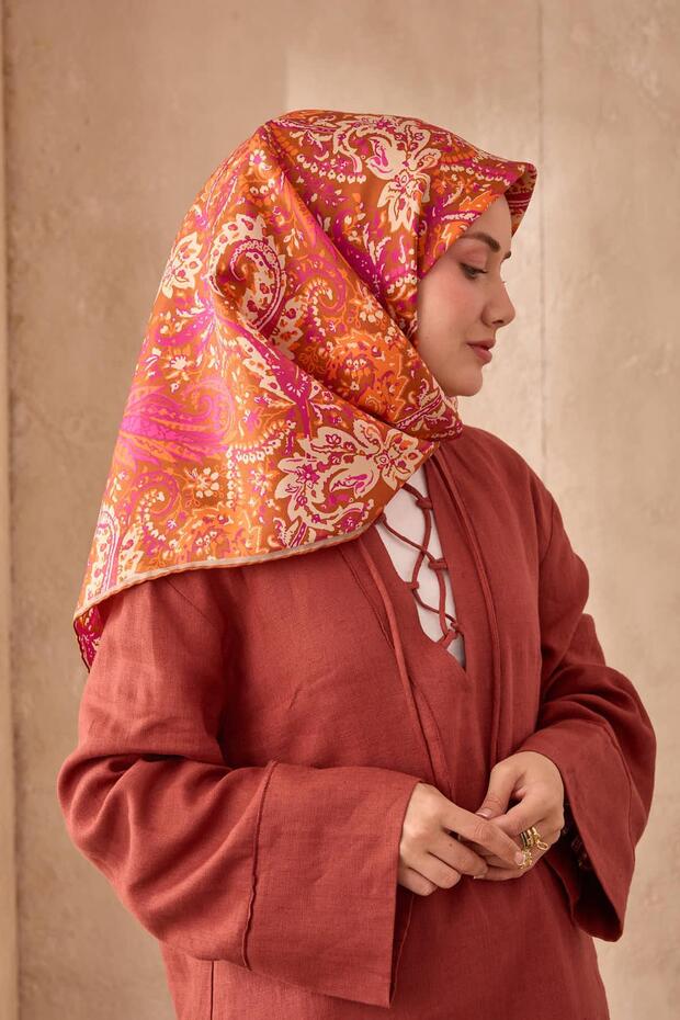 وشاح حريري من نسيج التويل 11473-23