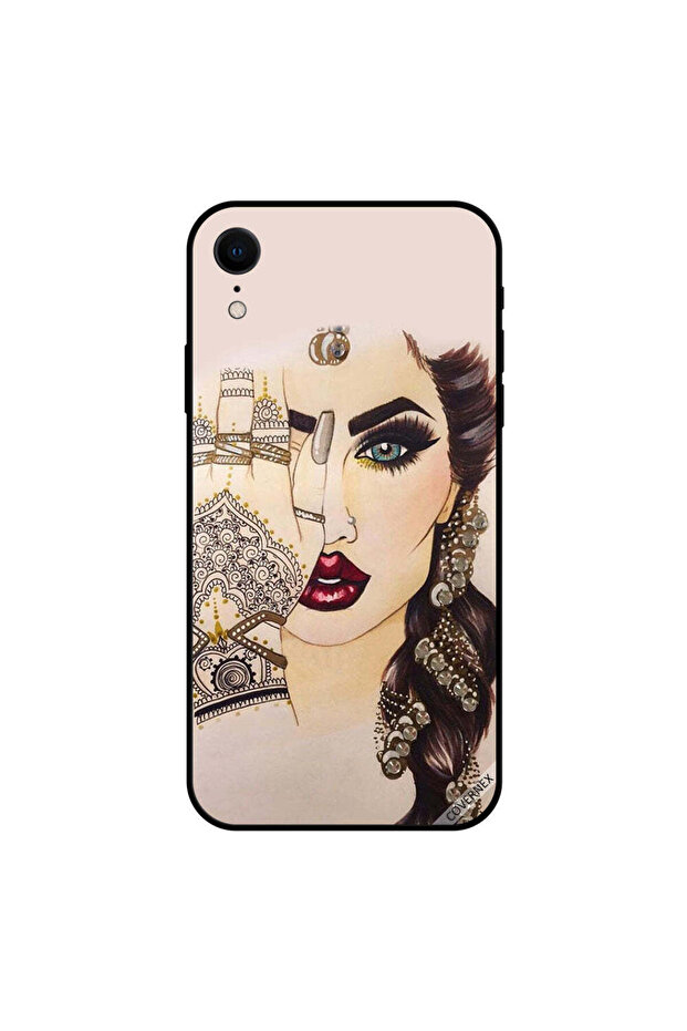 غطاء حماية iPhone XR بتصميم هينا رائع على اليد