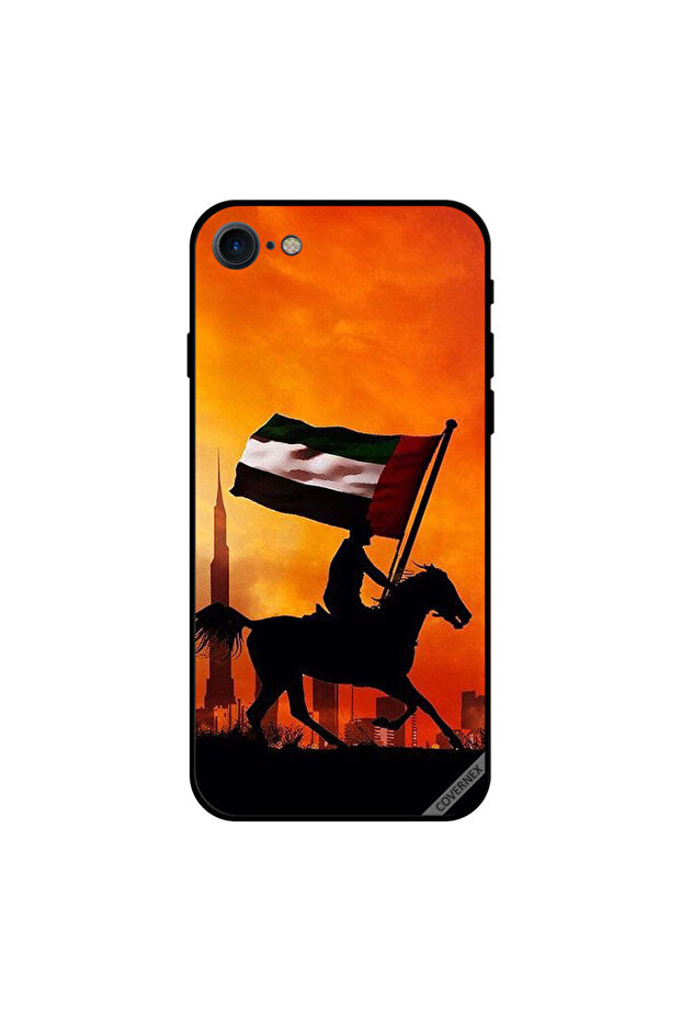 غطاء حماية لجهاز iPhone 7 يحمل علم الإمارات العربية المتحدة أثناء الجري