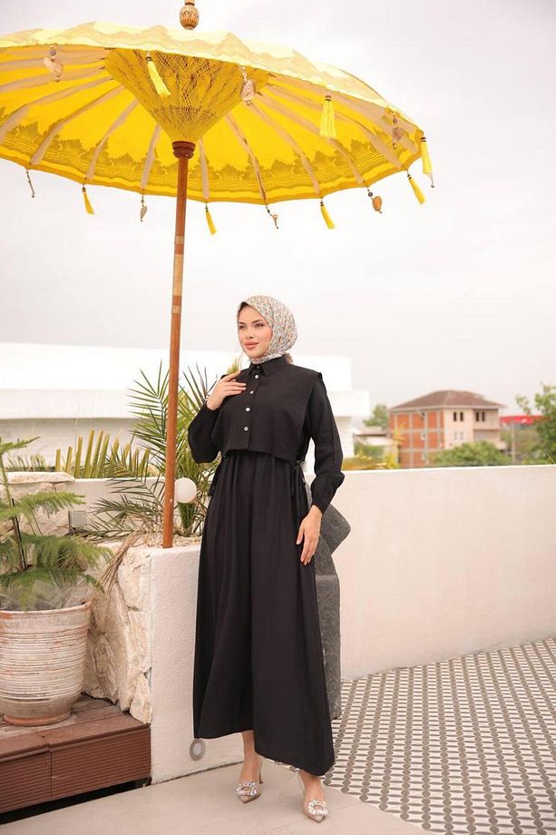 Çilek Kumaş Yelekli Tesettür Elbise - 3