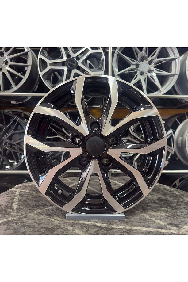 15 inç 5x114.3 Megane Siyah Jant Modeli (4 Adet) - 1