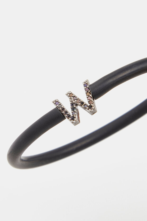 SİYAH BİLEKLİK - 3