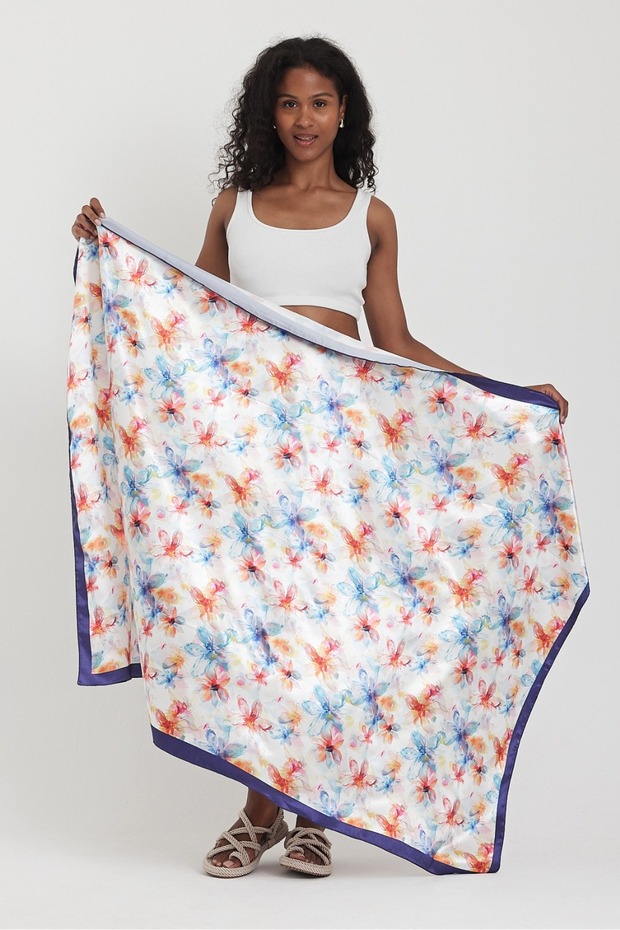 Inner Revealing Pareo