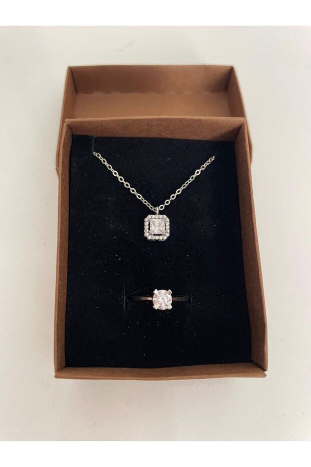 مجموعة خاتم مرصع بحجر واحد مربع الشكل - 2