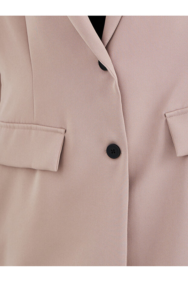 بليزر سادة بأزرار وملصق - 4