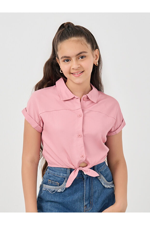 Solid Spread Collar Tie-Up Crop Shirt