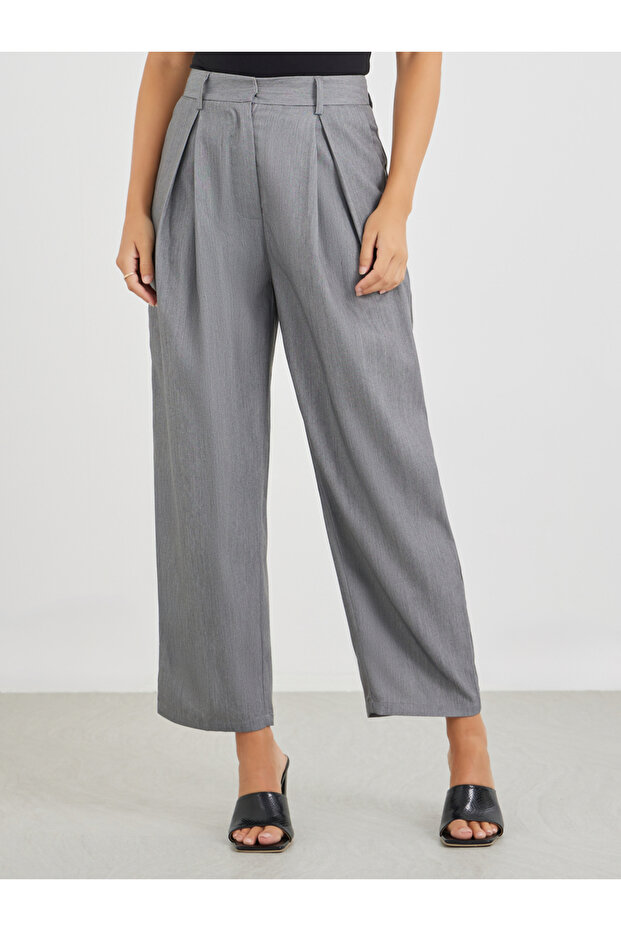 Solid Pleated Wide Leg Pants - 2