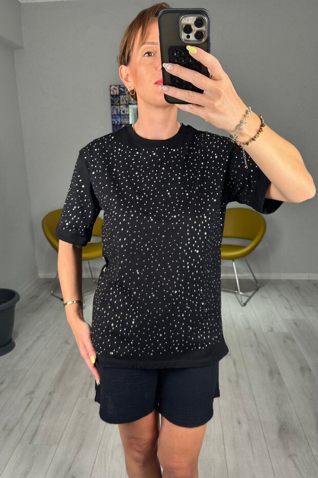 Stone Embroidered Basic T-Shirt - 4
