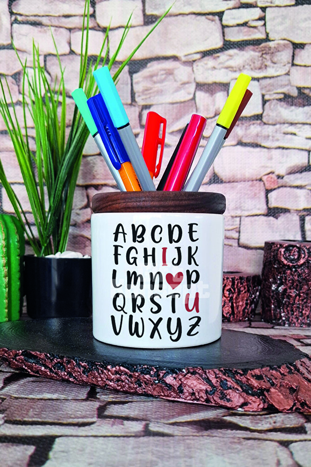 Alphabet I Love You Printed Valentine's Gift Printed Ceramic Pen Holder Desktop Organizer