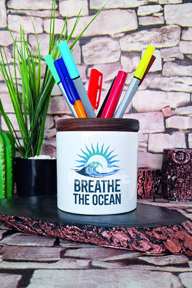 حامل أقلام سيراميك مطبوع عليه Breathe The Ocean منظم سطح المكتب