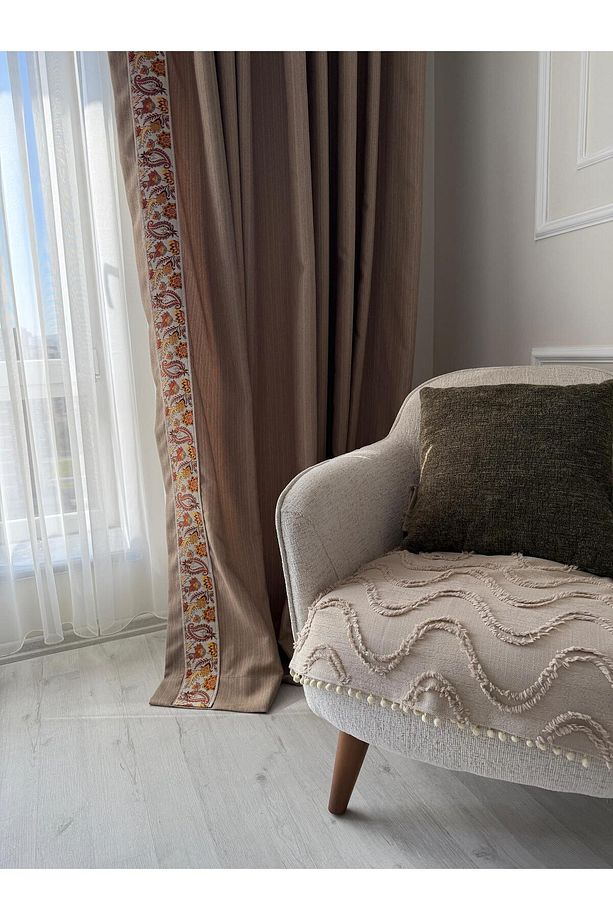 Oturma Yerini Kapatan Dalgalı Ponponlu Koltuk Örtüsü | Berjer Örtüsü 70x95 Cm Vizon - 1