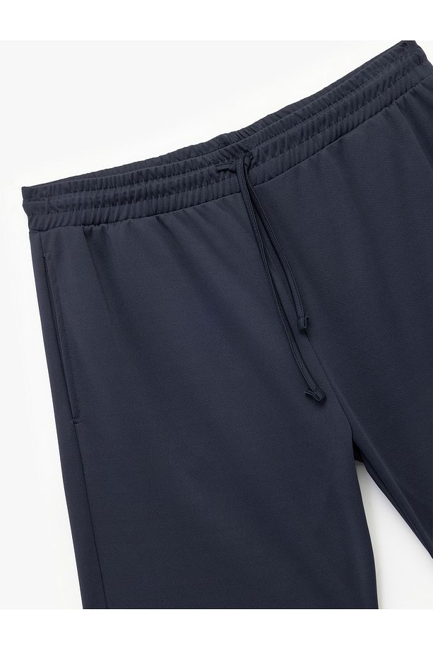 Beli Bağcıklı Cep Detaylı Spor Şort - 3