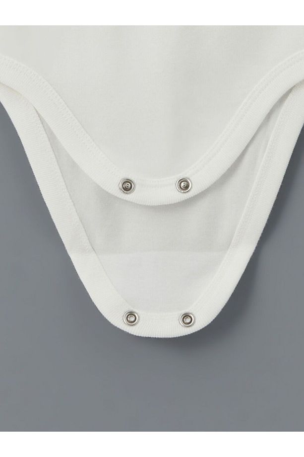 LCW baby Erkek Bebek Çıtçıtlı Body ve Şort 2'li - 6