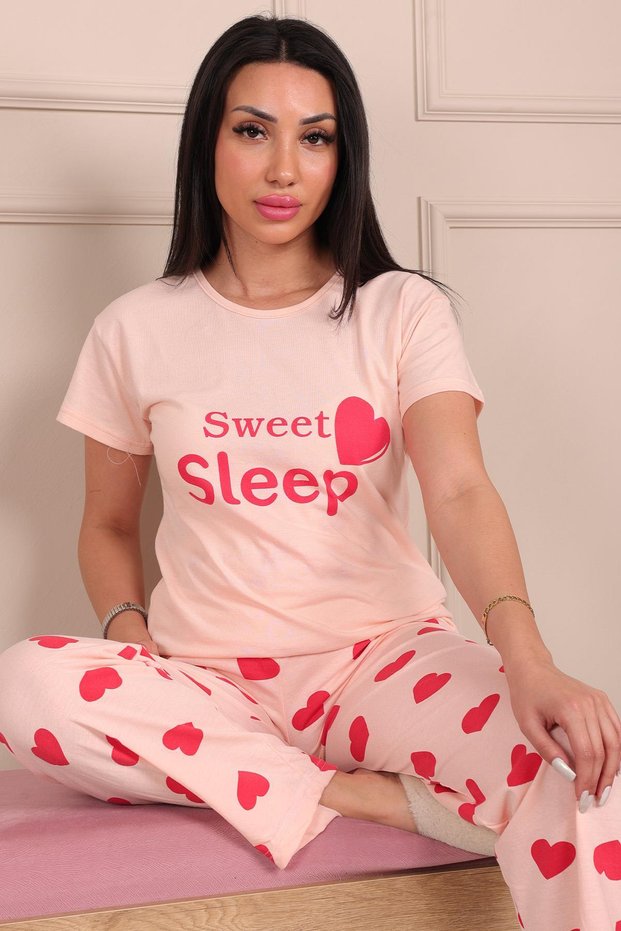 Women's Sweet Sleep Slogan Crew Neck Short Sleeve Six-Long Combed Cotton Pajama Set
