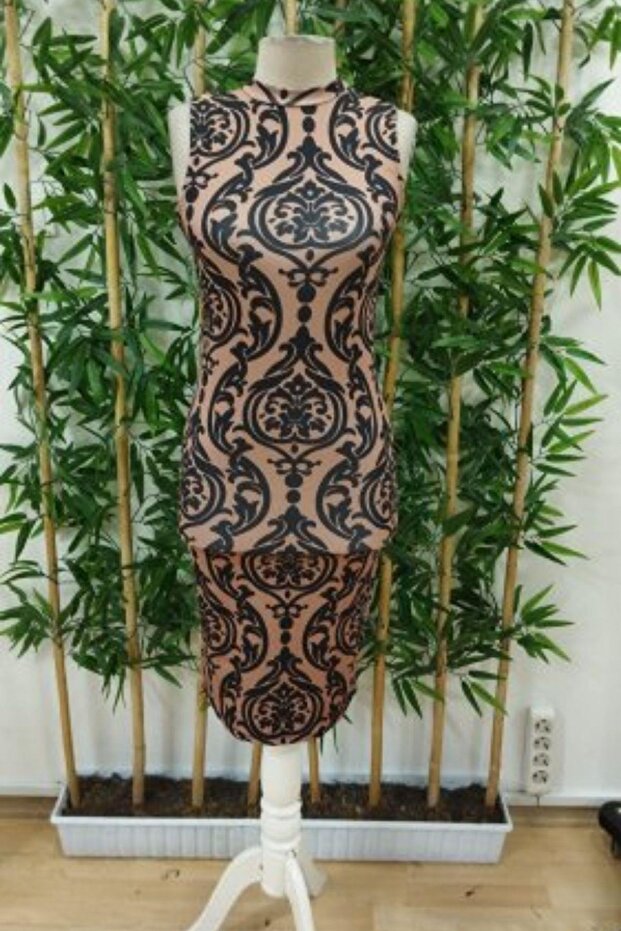 بدلة غوص منقوشة بدون أكمام - بني - 5