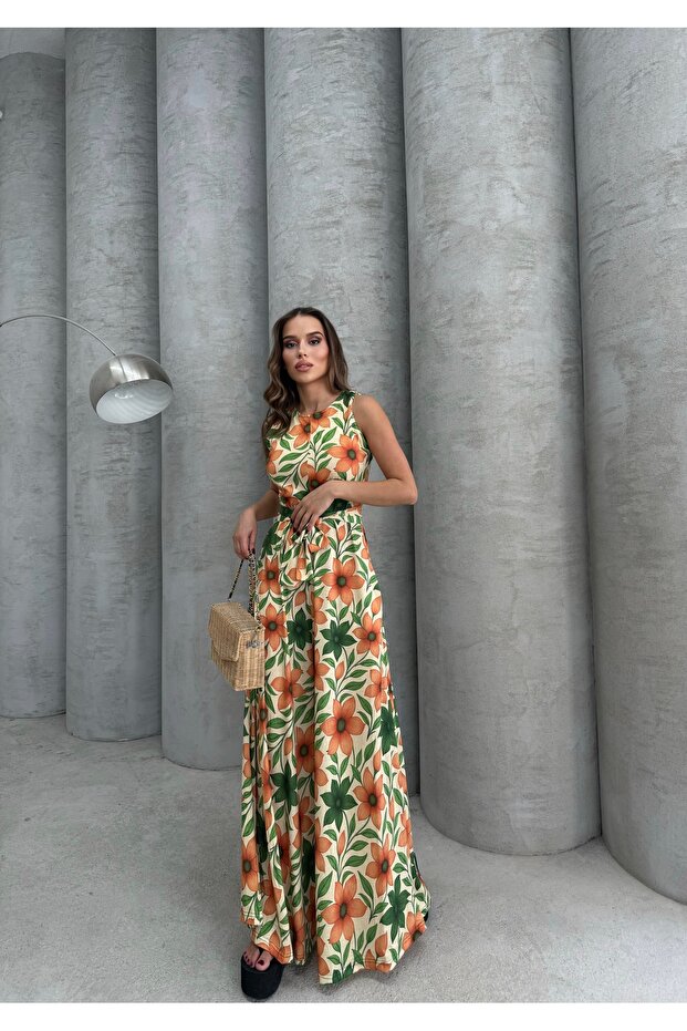 بذلة بتصميم حزام إسباني منقوش - 4