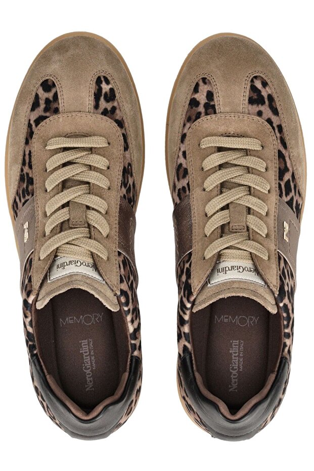 Sneaker - 6