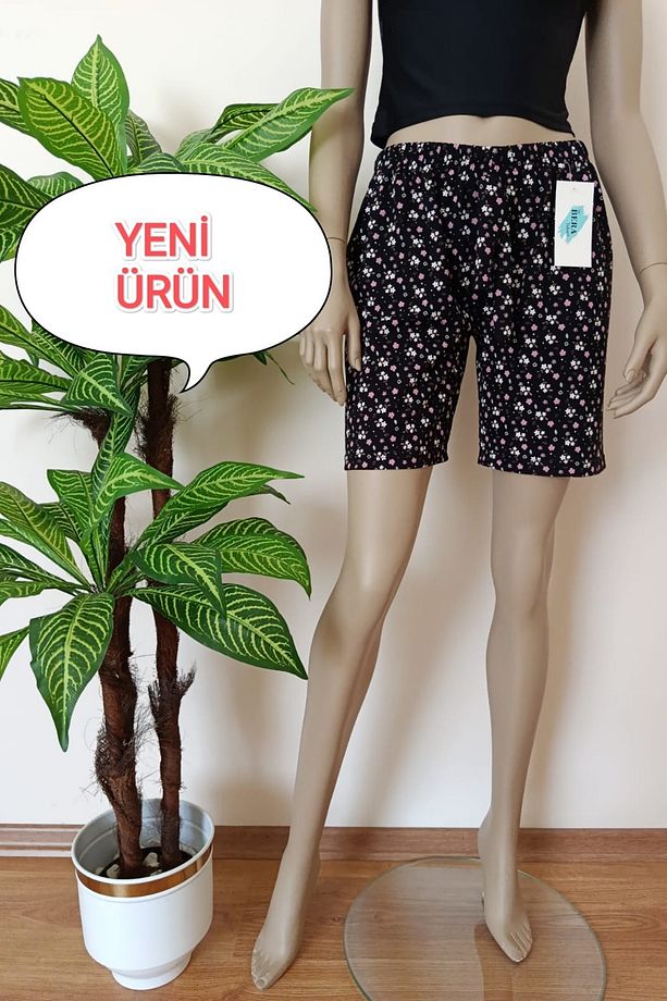 Kadın Pıtırcık Çiçekli Yumuşacık Soft Dokulu Penye Şort - 1