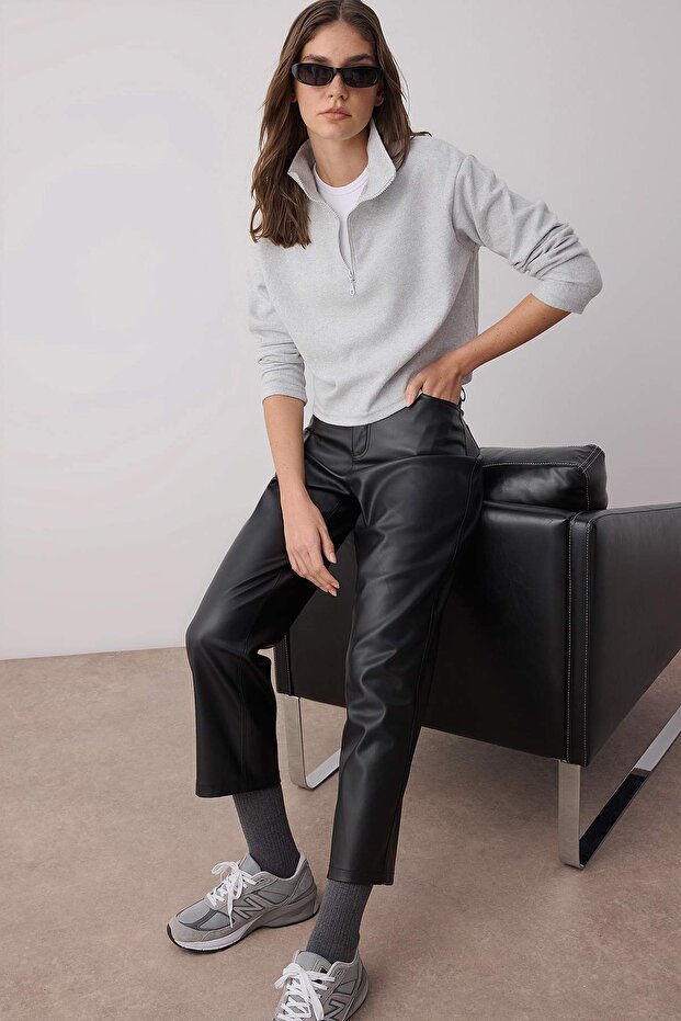 Gray Thessaloniki/Knitwear Look Zip Collar Regular/Regular Fit Knitted Sweatshirt TWOAW22SW0732