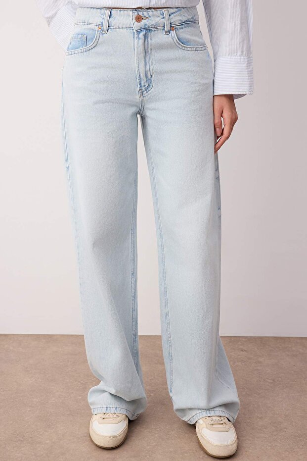 Açık Mavi Düşük Bel Wide Leg/Geniş 100% Pamuk Paça Jeans TWOAW26JE00001 - 3