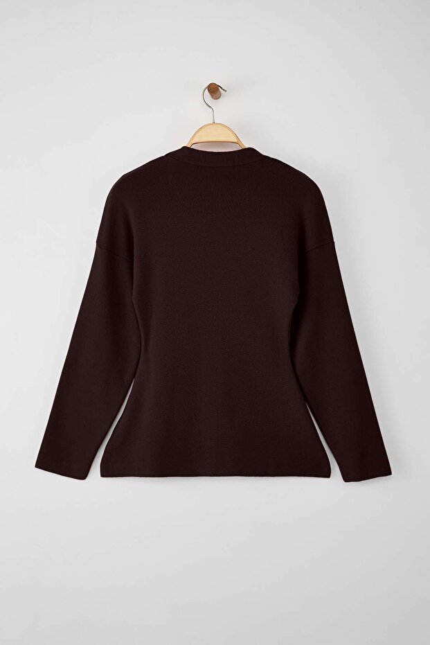 Specjalna kolekcja Brązowy sweter z dekoltem w serek, merceryzowany, z wysokiej jakości przędzy TWOAW26HI00079 - 6