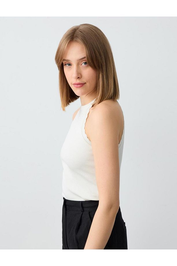 Ekru Dar Kesim Halter Yaka Örme Atlet - 3