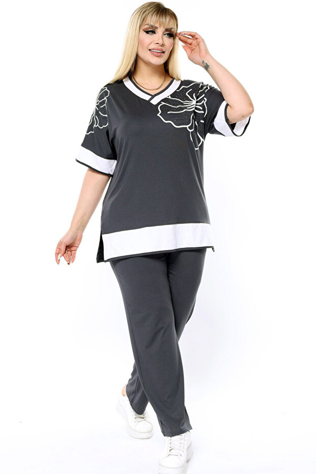 V-Neck Short Batwing Sleeve Floral Stone Embroidered Slit Blouse with Drawstring Waist Elastic Pocketed Pants Set