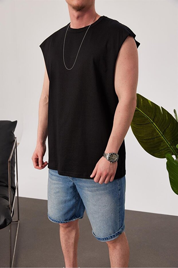 Black Basic Undershirt - 1