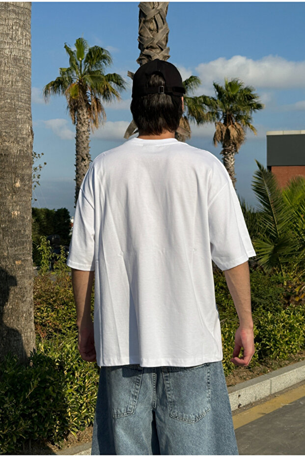 Basic Oversize T-shirt - 7
