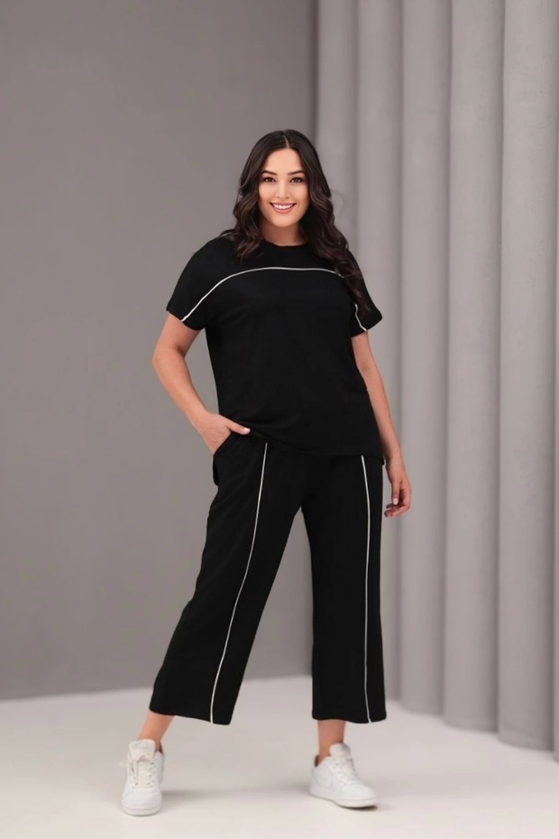 بدلة مخططة من الأمام - 2