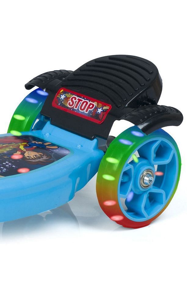 Çocuk Scooter 3 Tekerlekli Her Tekerde 6 Adet Led Işıklı Frenli Scooter Yükseklik Ayarlı 3-6 Yaş - 3