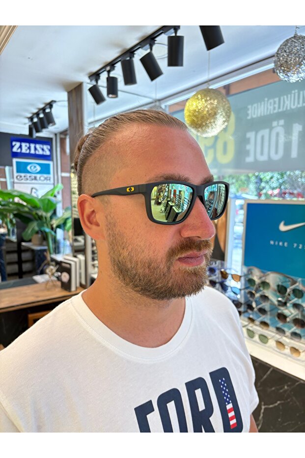 160 Mirrored Polarized Men's Sunglasses