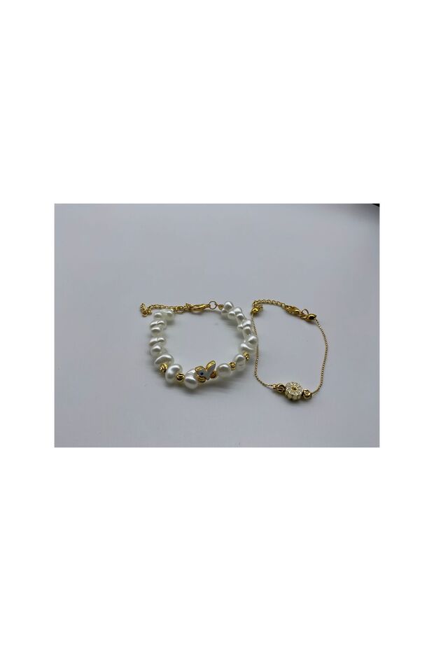 White Hearted Daisy Gold Detail Multi Bracelet with Pearl