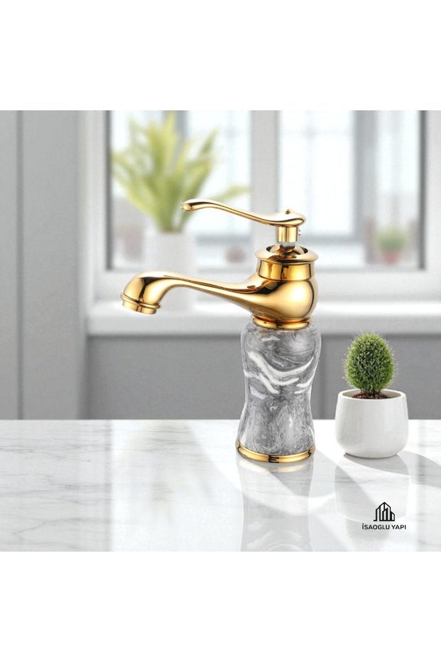 Gold Sink Faucet Special Design Classic Gold Armature 5 Years Warranty