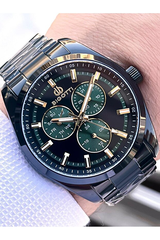 Exclusive Boxed Engagement and Groom Watch 2 Years Warranty Inner Functions Active Men's Wristwatch Xb05