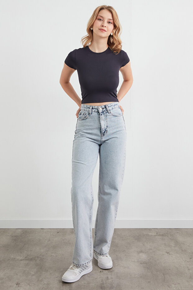 Basic Bisiklet Yaka Crop Tişört - 2