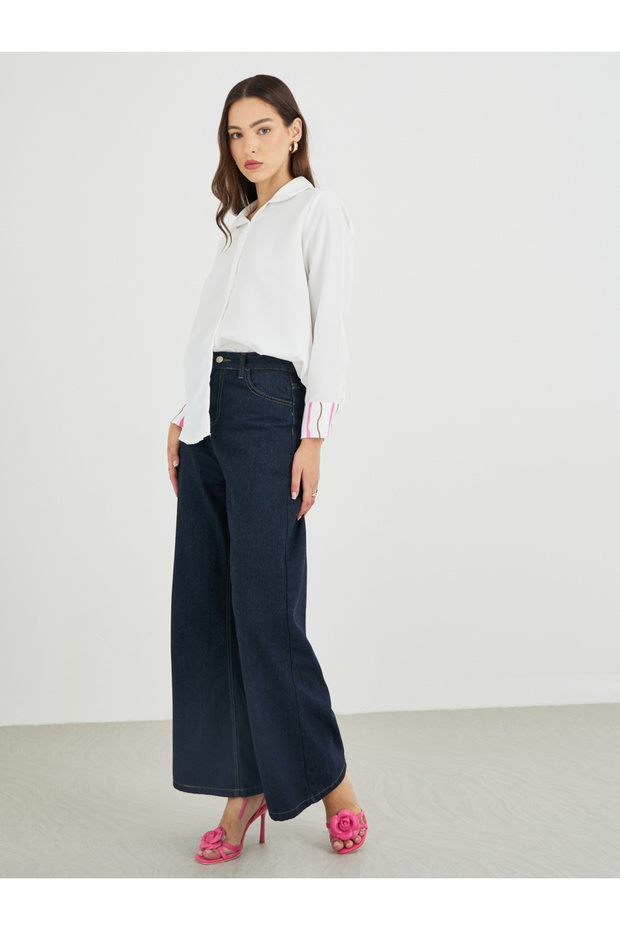 قميص سادة بأزرار وياقة واسعة - 2