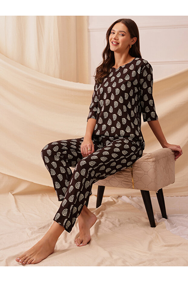 Printed Notch Neck Top and Pyjama Set