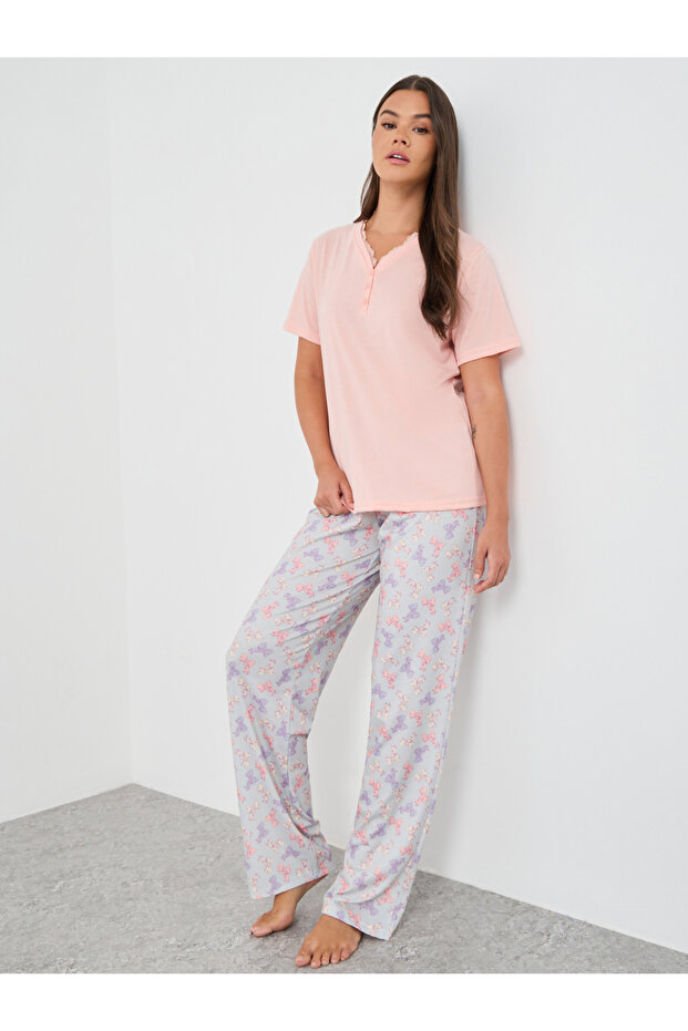 Solid V-Neck Short Sleeve T-Shirt and Printed Pyjama Set