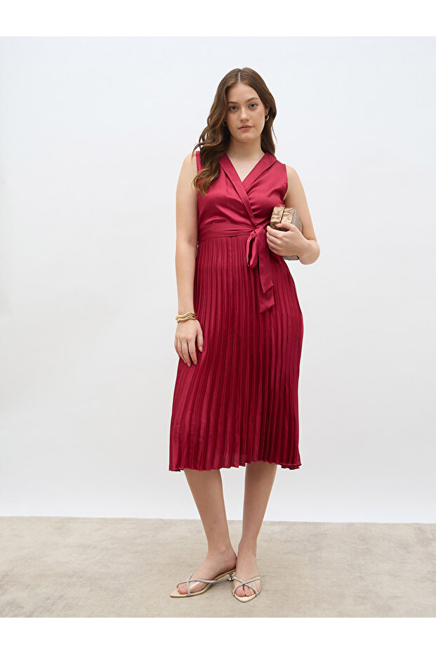 Sleeveless Pleated A-Line Wrap Midi Dress